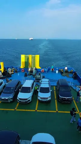 Banyak impian yg sedang aku usahakan Permudahkan ya Allah. Tag kesiapapun Like,coment,share Bantu follow & support  . . . . . #selatsunda #buihjadipermadani #exist #mengintaidaritiraikamar #merakbakauheni #banten #pelabuhan #kmplegundi #kawanasdp #pelabuhaneksekutifbakauheni #pejuangnafkah #pelabuhanmerak #fyp #lampungselatanexplore #lampung #bandarlampung #lagumalaysia #melayu #anakrantaupunyacerita #pelaut #katakatabijak #pelautindonesia #pelautganteng #roroferryshippingindonesia #kapalroro #kapalferry #like #reelsinstagram #anakrantau 