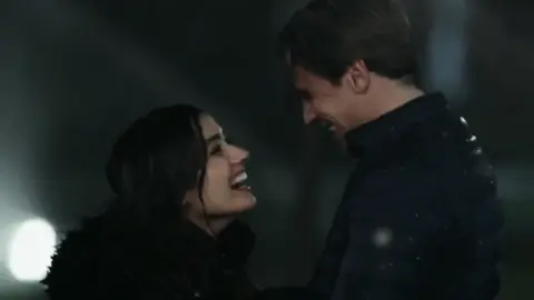 #يا زين الشتا و البرد 🤍☔ #fypofficial meem816,, @منشن،، #متابعه_ولايك_واكسبلور  ❤️ #متابعيني_عسل🍯 