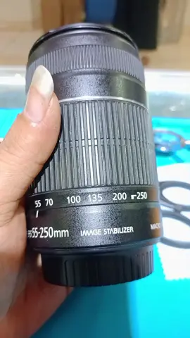 cleanin lensa Canon EF S 55-250mm IS #mirrorless #mirrorlesscamera #kamerabandung #servislensa #serviscameranikon #cleaninglensa #cleaninglensa #cleaninglensanikon #lensacanon #lensatele #canonlensa #serviskamera #kamerasecondbandung #foryou #fypシ #pasang lensa canon 1200d 