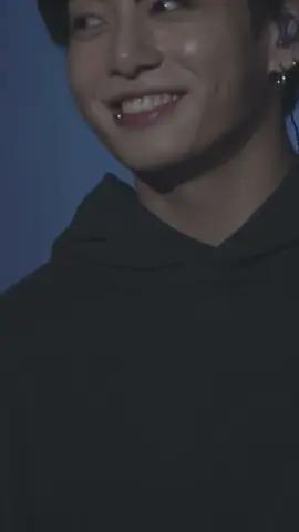 akhirnya lagu ini dinyanyiin secara live 😭😭😭 #stillwithyou #jungkook #fyp 