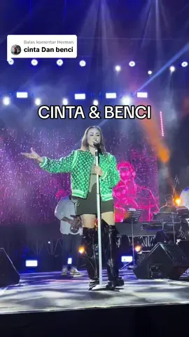 Membalas @Herman  #momogeisha #cintadanbenci #konsermomo #konsermomogeisha #konserpekanbaru 