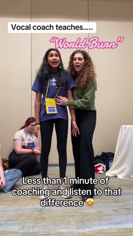 I am so proud! Just wait for that big note 🤩 #singing #singinglessons #vocalcoach #meangirls #worldburn #fyp #belting #theatrekid 