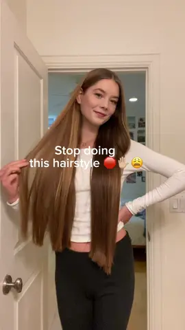 Obsessed with this hairstyle 🫶🏻🫶🏻🫶🏻 it just needs some ribbons now 🎀 #hairtok #hairtiktok #haircare #hairtips #tessapeay #hairstyle #braid #braids #hairtipsandtricks #longhair #schoolhairstyles #pullthroughbraid #rubberbandbraids 