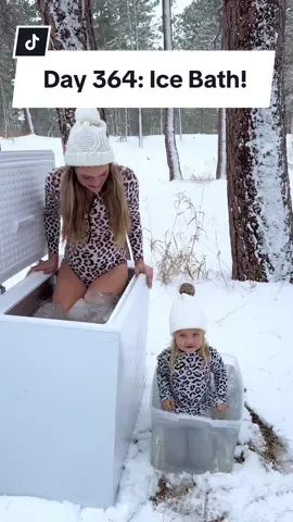 It was a Winter wonderland kinda day❄️☃️🌬️ #motherdaughter #coldplunge #icebath #pregnant #icequeen #ice #cold #snow #winter #snowing #momlife 