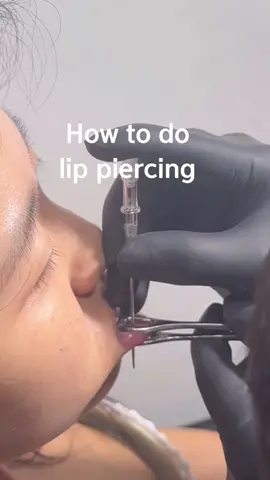 #peircing #lippiercing 