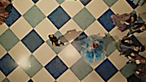 This part... #manhwakerajaan vibes #jmovie #cinderella #onceuponacrime 