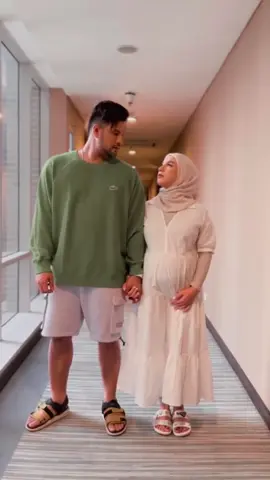 Sedih bangett denger berita kaliann🤧🥺 ngikutin mereka dari zaman cinta suci, sayang bangettt🥺🤧😭 Doa yang terbaik buat kaliann, apapun pilihan yang kalian pilihh🤍🕊 #aishlovestory #irishbella #ammarzoni #fyp #fypシ゚viral #fypシ #ammarirish #irish #ammar #airrumiakbar1453 