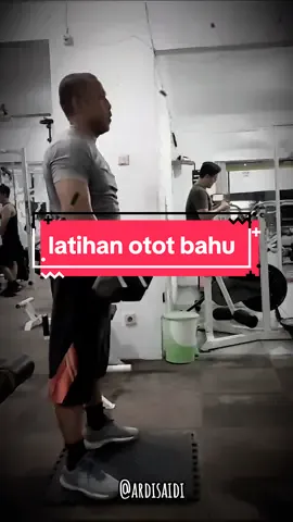 Salam olahraga malam...salam sehat n met istirahat😊😊🙏🏼 #CapCut #tiktokviral #tiktokseru #fyp #fypシ #fypシ゚viral #tiktokdepok #ratufitnesskampungsawahdepok #Fitness #gymtime #workout #