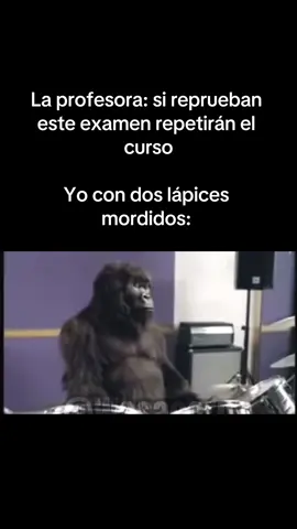 Mi momento ha llegado #gorilla #gorillameme #drums #gorilladrummer #meme #memes #funnymeme #philcollins #dance