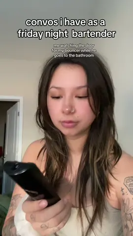 howdy #bartender #storytime #serviceindustry #karen #barlife #rudecustomer #divebar #fyp #bouncerlife #bartenderstories 