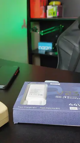 #charger #chargerhp #chargervivo #chargeroriginal #aksesorishp #mojokertotiktok #bergaransi #mojokertoaksesoris #fyp #gratisongkir 