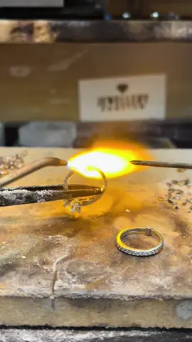 #jewelerytok #jewelrymaking #jewelry #jewellery #viral #popular #trending #trend #laser #laserengraving #jewelrybusiness #repair #jewelryrepair #fix #foryou #foryoupage #trending #foru #luxury #fypシ #jewelrytips #1min #longervideos #ShoppingSpree #hiddengem #solarpower #education #hot #fix #kurdistan #educational #fire #fashion #LearnOnTikTok#tiktok #tiktokviral #fashiontiktok