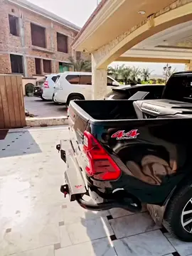 Your fav car ? 👑👑#unfreezemyacount ##100kviews #allahamdulillahforeverything❤️🙏 