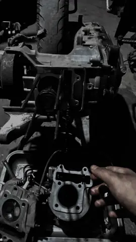 #fyp #storybengkel #mekaniktiktok #mekanikmalam #storywa #galau #mekanikmotor 