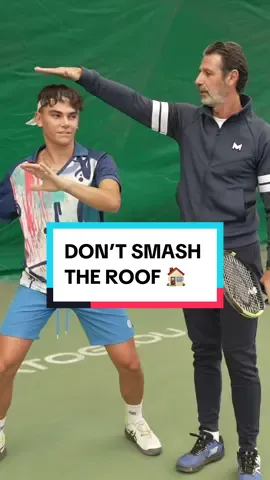 Stop jumping and you’ll have more control on your shots 💯 #tennis #tennistok #tip #advice #tennistip #transformation 