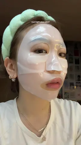 dry skin people gonna LOVE this mask 🤍  my skin at the end 😭😭  #skincare #biodance_collagen_mask #sheetmask #glassskin 