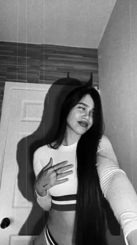 #devil #damngirl #music #latina #cubana #cubanosporelmundo #cubanosconflow 