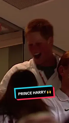 Prince Harry’s reaction to winning the World Cup 😁 #englandrugby #rugby #rugbyworldcup #princeharry 