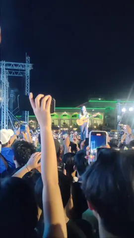 Worth it ang pakipagsiksikan makita lang sila ❤️ #KalimudanFestival2023 #sksikatka💙💯  #SkTayoAngTurismo #Ben&Ben❤️