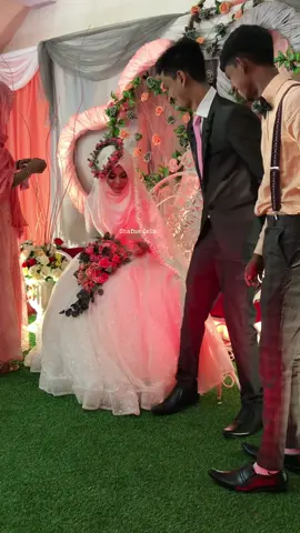 #trendingvideo#trendingsong#weddingday#mislimcouple#cutecouple#tamilwhatsappstatus#tamiltrendingsong#trendingcouple#lovestatus#wedding#muslimweding#love🥰