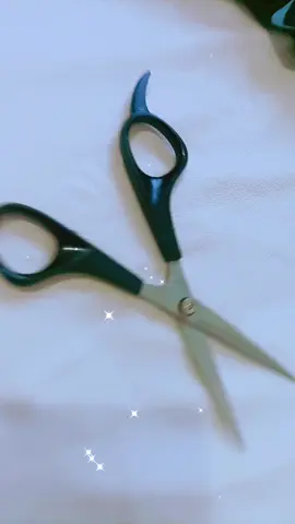 يا حلاق حلقلو ✂️و لا تجور عليه🥹💙