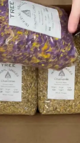 Pack a wholesale order with me #ASMR version 🥰🌿🫖 #treefiftyfour #herbs #herbalblend #herbaltea #tea #timetime #bulk #TikTokShopBlackFriday #TikTokShopCyberMonday 