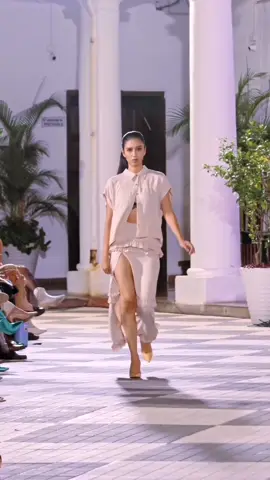 I'm back 👠✨💗  #CapCut #fyp #model #bolivianmodel #boliviangirl #powerfull @