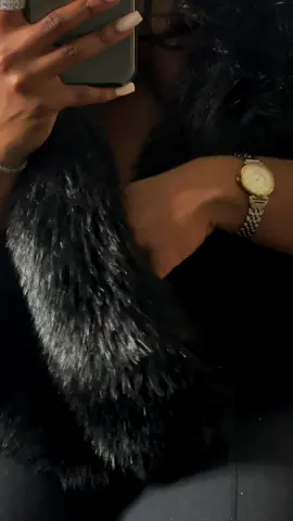 Fur season is the best season and it’s finally here 🍂  #fyp #fashion #furseason #blackgirlluxury 