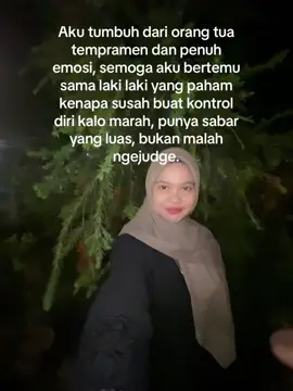 sambil berusaha perbaiki diri jadi lebih baik lagi, ga ada org yg mau nyakitin org yg kita syg