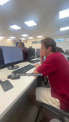 מסכם לי מאמרים על שושנות ים😻