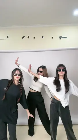 🖤💗 #WomenInGaming 