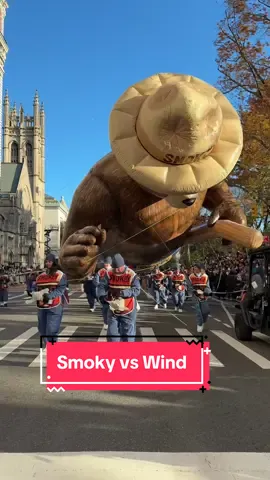 Smoky the Bear vs Wind at the @Macy’s Thanksgiving Day Parade! 🦃 #macys #thanksgivingparade #macysparade #thanksgiving #thanksgivingvibes #smokybear #smoky #wind #2023 