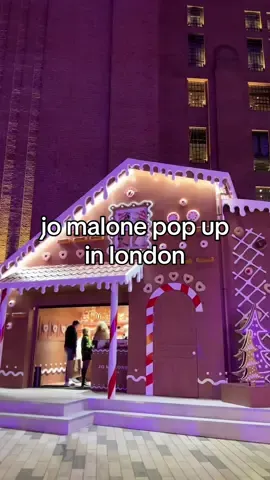 this pop up experience in battersea is the cutest 💌✨🕯️ @Jo Malone London #londonchristmas #londonlife #londontiktok #londonchristmasshopping #londonchristmasvibes #londongirl #londoninchristmas #jomalonecandle #jomalonechristmas  #londonchristmasdisplays #londonpopup  Best london christmas market 2023 Where to go in london this christmas  London Christmas itinerary  London christmas wonderland  London aesthetic christmas Christmas london activities  Christmas london shopping  London christmas things to do 2023  Jo malone Christmas 