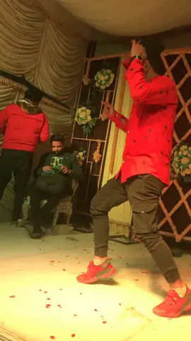 #imrandancer #burhan_tv #kashmirgrop #dancergroup #foryou #foryoupage #hyderabadi #kashmirwithstand #standwithkashmir #dancer #♥♥😇😇😊😊 