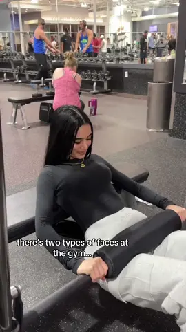 Very peaceful struggling face 🤣 #ratingbaddiestt #gymgirl #prettygirls 