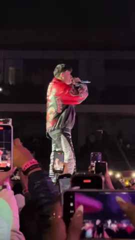 Lloró mi niño:( #juniorh #1004kilómetros #fyp #concierto #sadboyz #sadboyz4life 