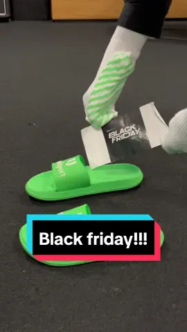 Don't forget our Black Friday sale 🤑 Catch some crazy deals if you haven't already 🤩 #unisportlife 
