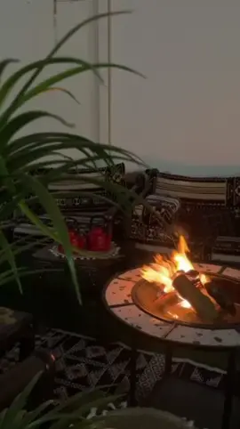 حي الرفيق اللي ليا ضاقت علي الارض ضاااق يسعدني اليا شفته اسعد واحد الله يسعده..♥️ #اكسلبور #شعب_الصيني_ماله_حل😂 #خالد_البريك #شيلات 