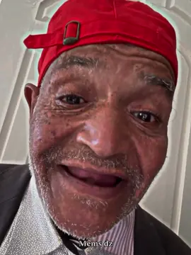 حكمة اليوم تاع ادريس😅😂#fouryou#أبونيووو____خاوتي #dz #اكسبلور #ضحك #ادريس #😅😂