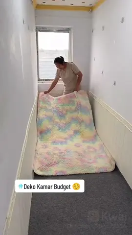 Smlt petang slmt bersantai 💞 Sambil layan Makeover kamar sempit budget ☺️☺️  #simple#kreatif#fypシ 