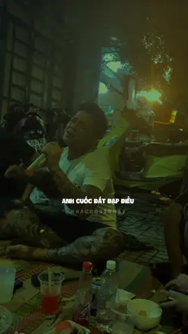 Nhà tù đau khổ với bản án 😄 #conghau2109 #xuhuong #lyrics #nhạchay #nhachaymoingay 