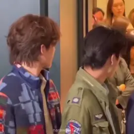 the way pond slightly bend down to listen to phuwin 🥰 #pondphuwin #ปอนด์ภูวินทร์ #fyp #ppnaravit #phuwintang #pondnaravit #phuwin #raikantopeni #gmmtv #blseries #ปอนด์ณราวิชญ์ #ภูวินทร์ตั้งศักดิ์ยืน #ภูวินทร์ #ปอนด์ 