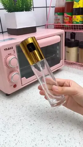 Barbecue oil sprayer, perfect for those who want to lose weight #fyp #tiktokshopblackfriday #kitchen #KitchenHacks 