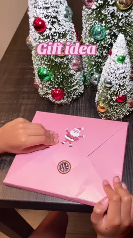 My daughter loved this charm bracelet set 😍😍😍 @Soufeel #charmbracelets #cheistmasgiftideas #chrismasgifts #soufeeljewelry #daughtergiftideas 