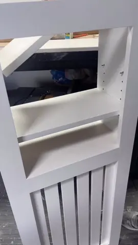 Adjustable shelves install #custom #install #woodwork #kregjig #shleves  #handmade 