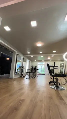 Seguimos creciendo por y para ustedes  #fyp #honduras🇭🇳 #beauty #salon 