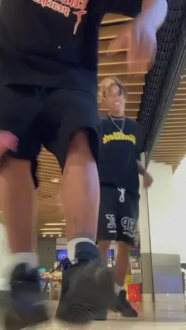 pato Donald 🦆🕺🏽🖕🏽#montero_lyricss #viral #parati #pio_oficial🤘🏽 