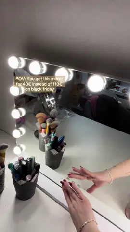 #vanity #makeup #makeupvanity #mirror #hollywood #wardrobe #hollywoodmirror #dresser #schminktisch #cleangirl #aesthetic #neutralhome #upgrade #amazon #cute #light #makeuplight #gettingready #girly #musthave #girlsmusthave #fyp #foryou #foryoupage #fürdich #viral #blackfriday #sale #günstig 