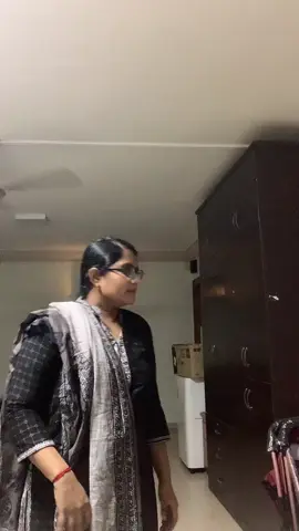 #ஒரு ரவுன்டு 🤫🤫🤫🤫😁😁😁🫣🫣😜😜😂😂@srimathi rajamani 💕