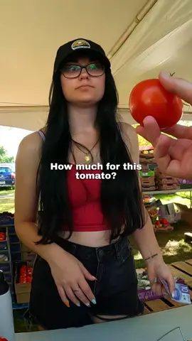 I bought a $15 dollar tomato 🥺❤️ #tomato #kindness #helpingothers